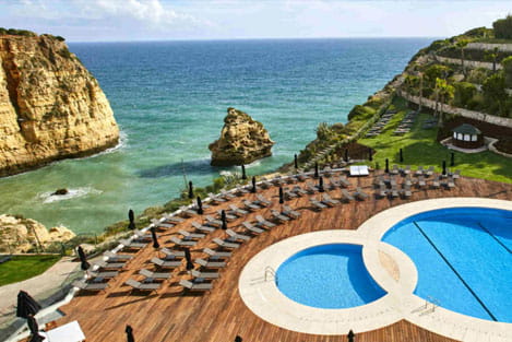 Carvoeiro Hotel in the Beach- perfectalgarvetransfers.com - Perfect Algarve Transfers