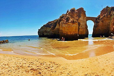 Albufeira Pinhao Beach - perfectalgarvetransfers.com - Perfect Algarve Transfers